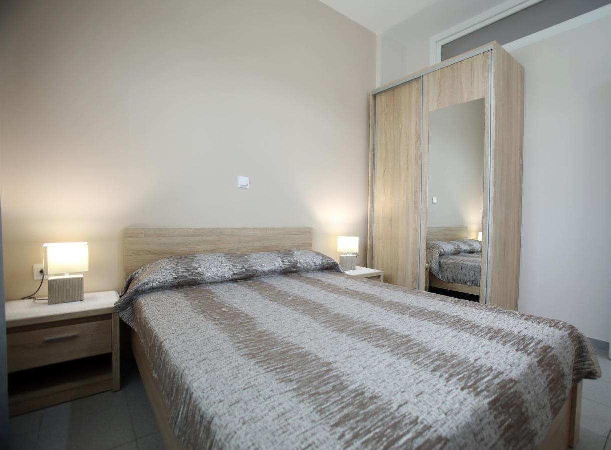 Pavlidis Apartman Szíviri Kültér fotó