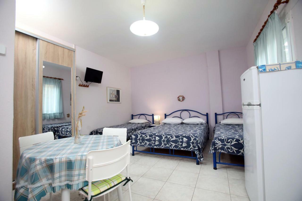 Pavlidis Apartman Szíviri Kültér fotó