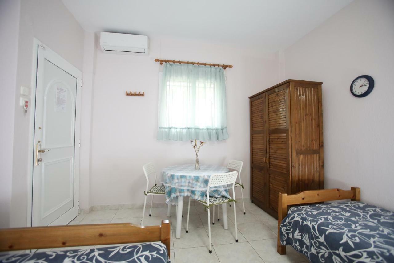 Pavlidis Apartman Szíviri Kültér fotó