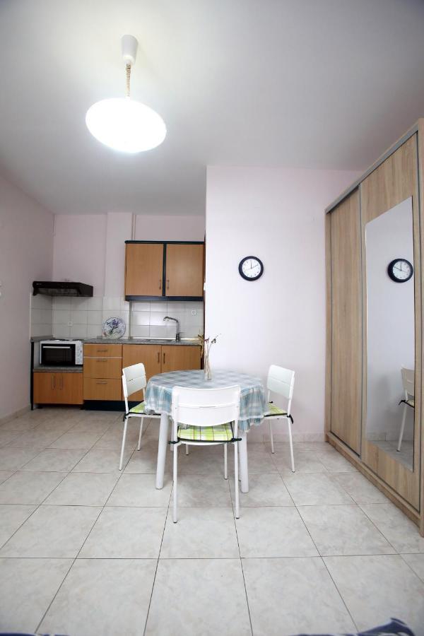 Pavlidis Apartman Szíviri Kültér fotó